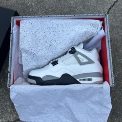 Size 10 , 10 Jordan 4 Cement 2025