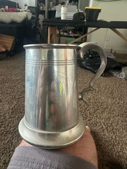 Cavalier pewter tankard, made in England.