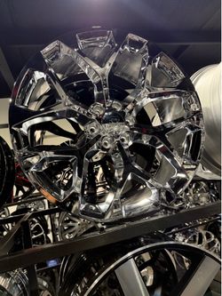 24s chrome wheel tires new snowflakes new 6lug Chevy