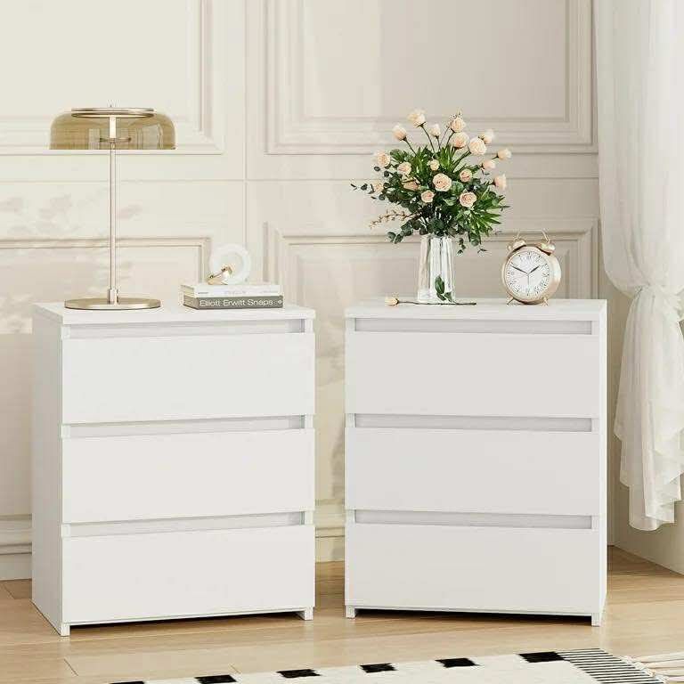 2 Pcs White Nightstand with 3 Drawers, Sofa Table for Living Room, Modern Wooden Storage Cabinet for Bedroom
