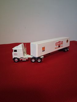 Martin's Potato Chips Diecast Semi Truck Toy