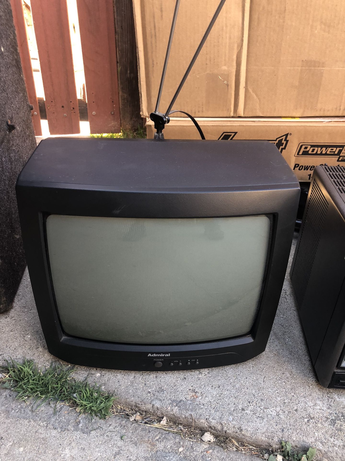 Small CRT TV 13 Inch