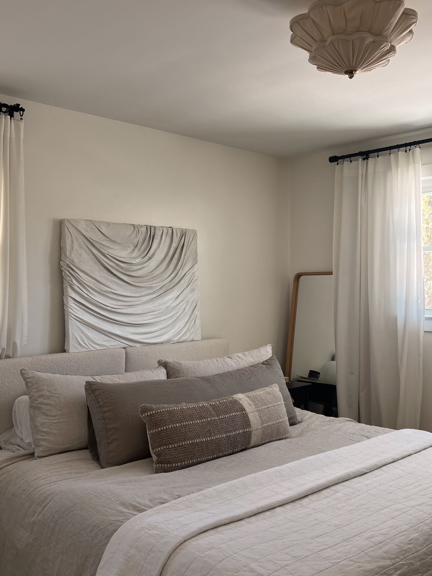 Custom Neutral CB2 Like Art