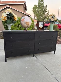 Black 6 Drawer Modern Dresser Chest of Drawers Furniture Great Condition