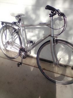 #1BAD ASS FAST LIGHT SPECIALIZED HYBRID ROAD BIKE