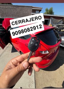 Llaves de autos / car keys and remotes