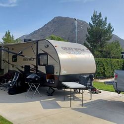 2016 Forest River Grey Wolf Limited 