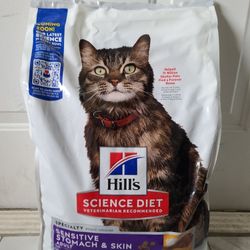 Hills Science Diet Cat Sensitive Stomach & Skin 15.5lbs 