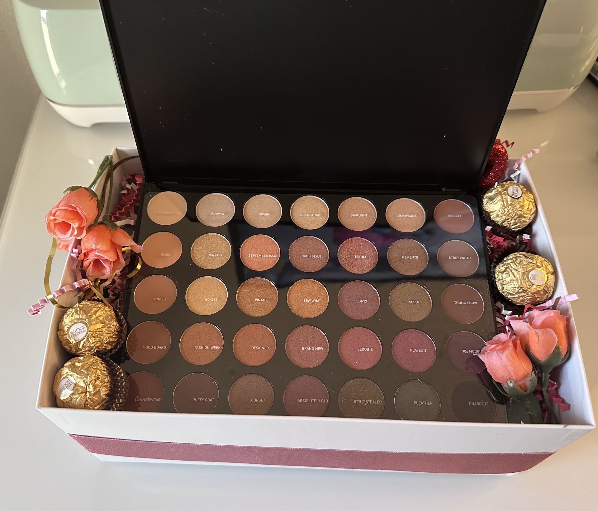 Gift Box- Regalo De San Valentin Morphe