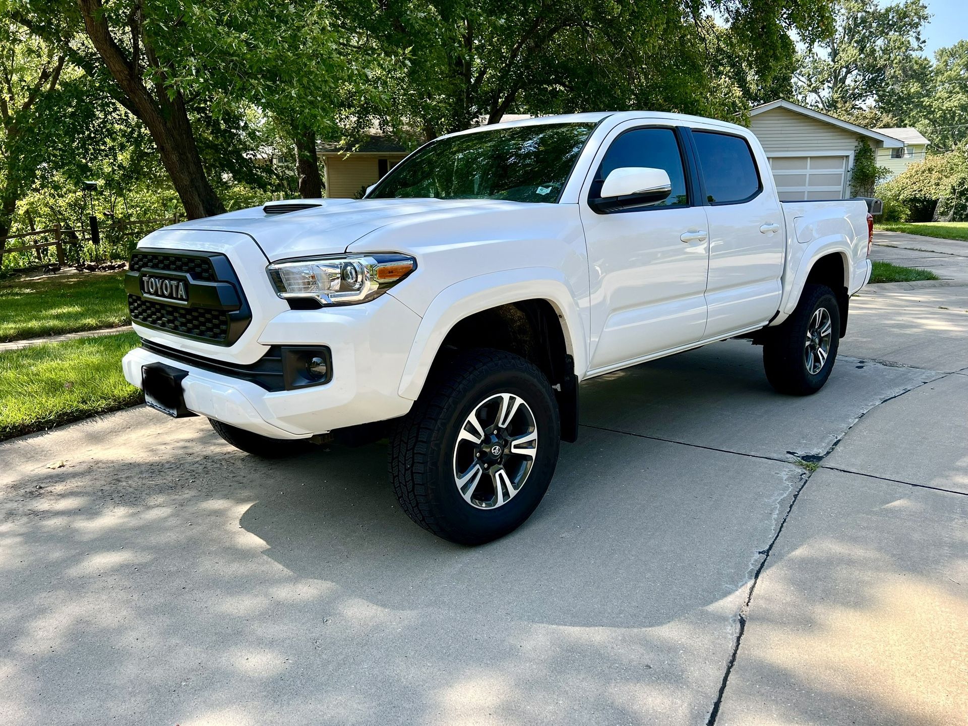 2017 Toyota Tacoma TRD Sport V6 Truck Double Cab