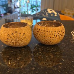 TAN HANDMADE COCONUT SHELL CANDLE HOLDER - DOTTED PATTERN