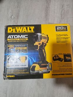ATOMIC 20-Volt Maximum Lithium-Ion Cordless Brushless Compact 1/4 in. Impact Driver Kit with 1.7 Ah Battery and Charger