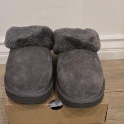 Brand New Gray Uggs Cluggette Women's Slippers Size 8
