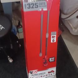 Craftsman V20* 8 Inch Cordless Pole Chainsaw 4Ah Kit