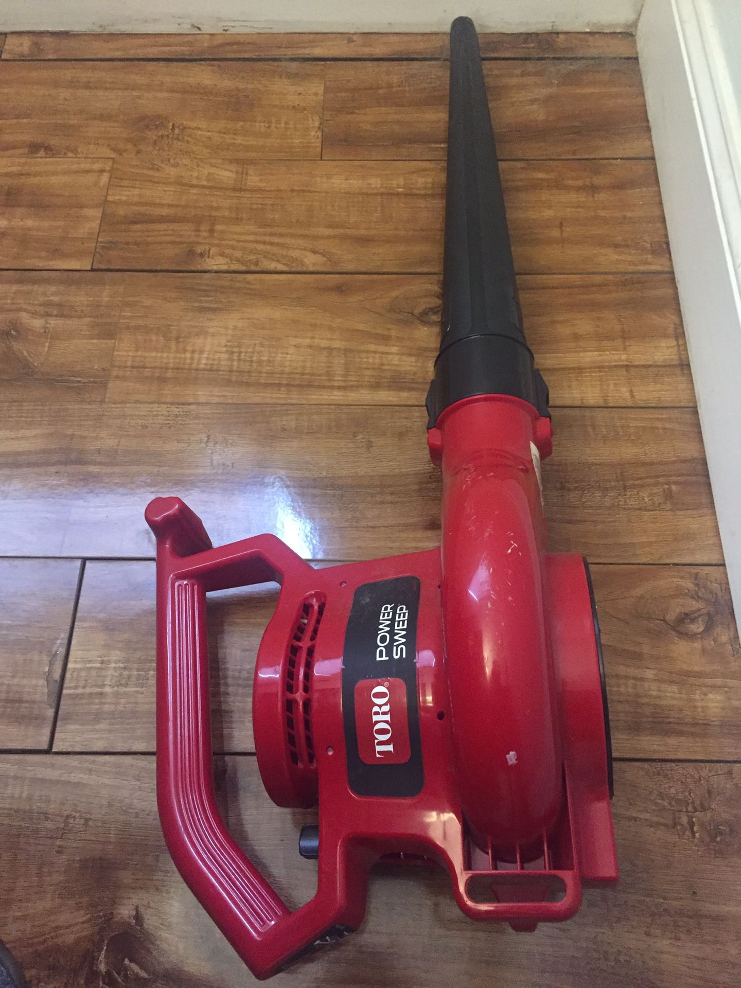 Toro Power Sweep Handheld Electric Leaf Blower