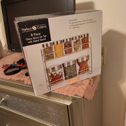 Glass Spice Jar Set With Metal Stand