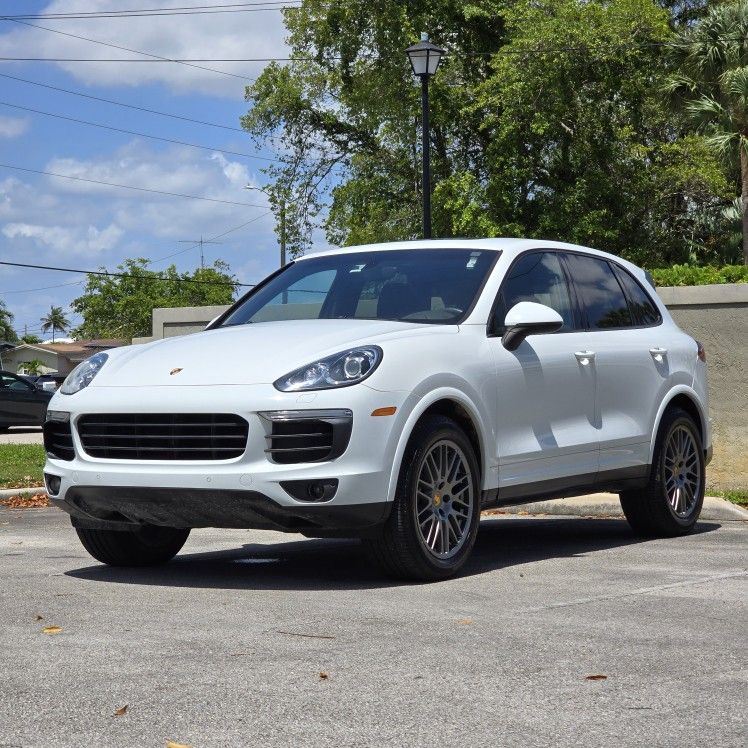 2017 Porsche Cayenne