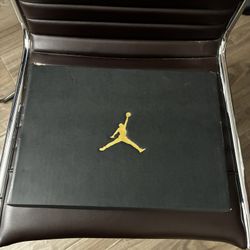 Air Jordan 1 Mid ‘Game Royal’