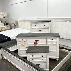 New King Bedroom Set 🔥🔥 SPECIAL 