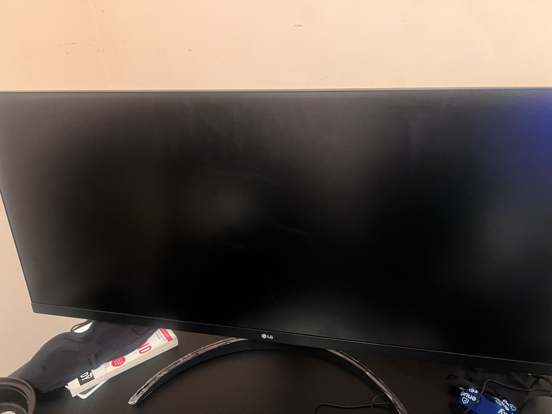 34” LG Monitor