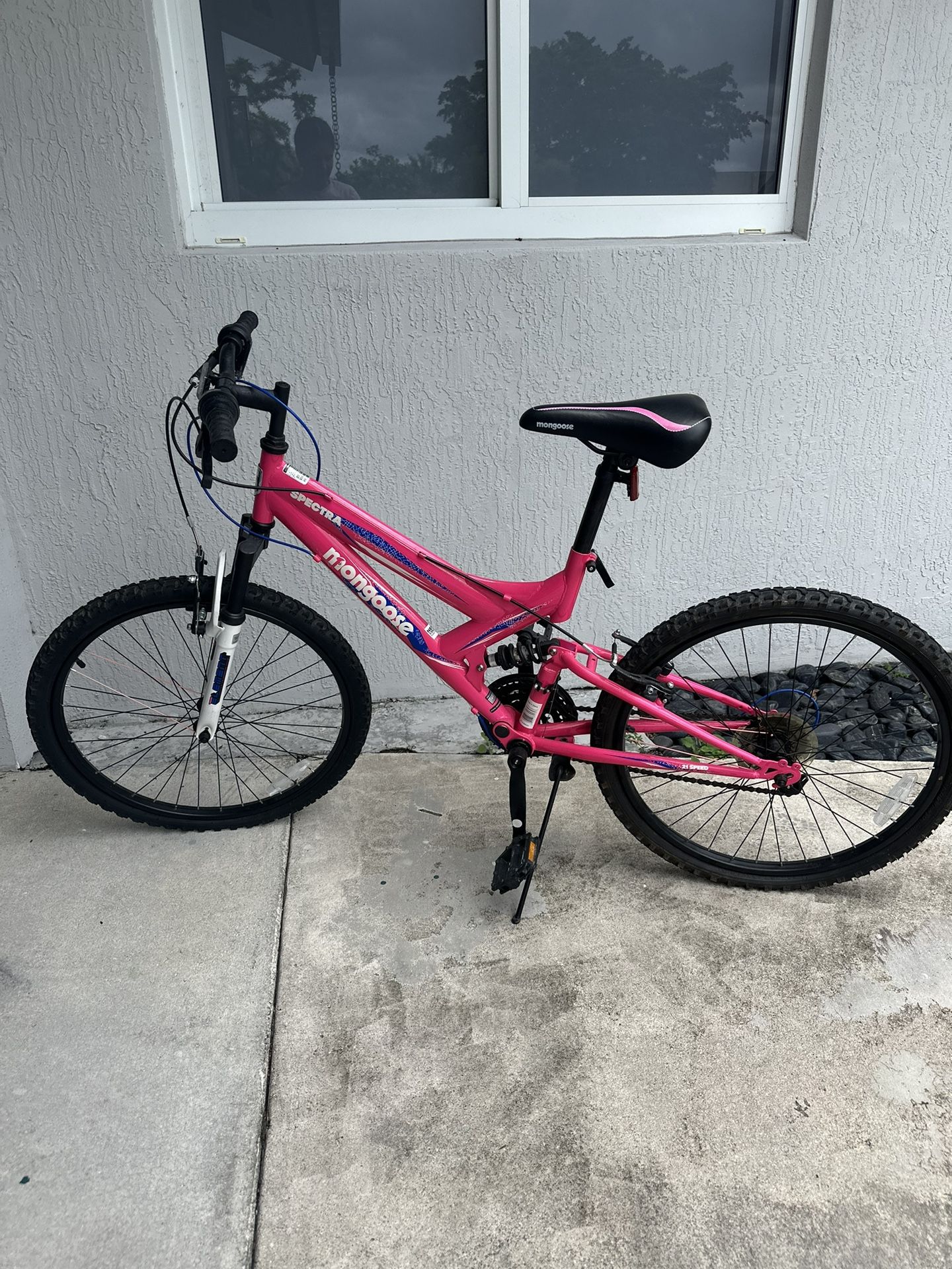 Mongoose spectra 24 hotsell