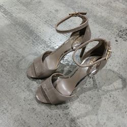 Brand New Vince Camuto Cream Open Toe Heels 