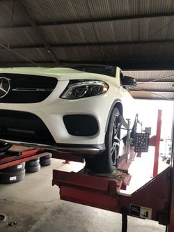 4 wheel alignment n special any car or pick us in South Gate ca all computer toe and camber