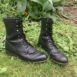 Justin Women’s Kiltie Pebbled Black Leather Lace Up Boots 7.5