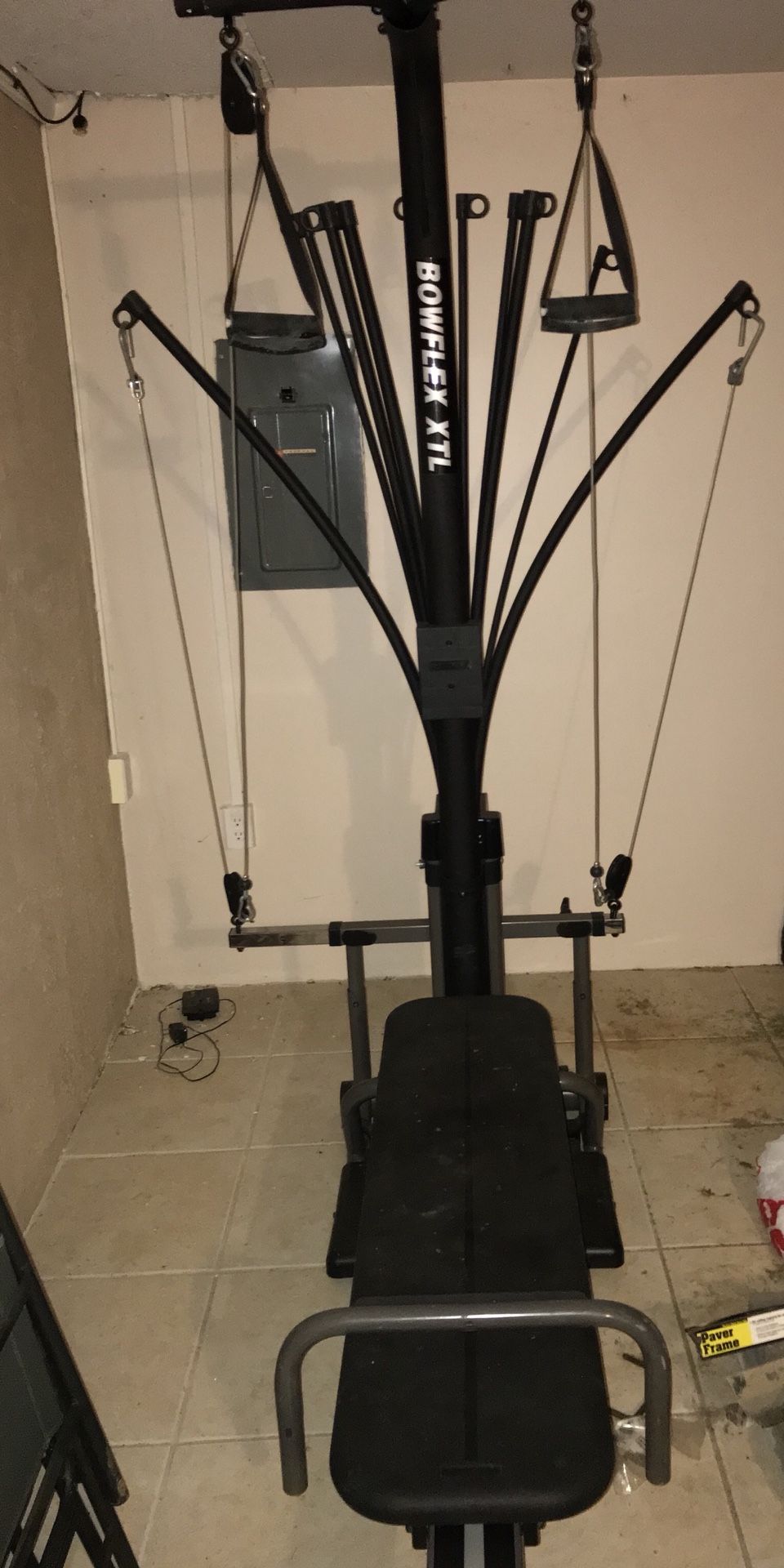 BOWFLEX XTL (all parts included/ need to finish assembly)