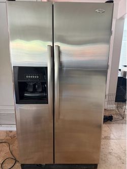 Whirlpool refrigerator 36”