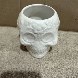 Ceramic Suger Skull Planter..