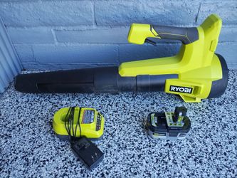 Blower Ryobi 18v battery and charger included