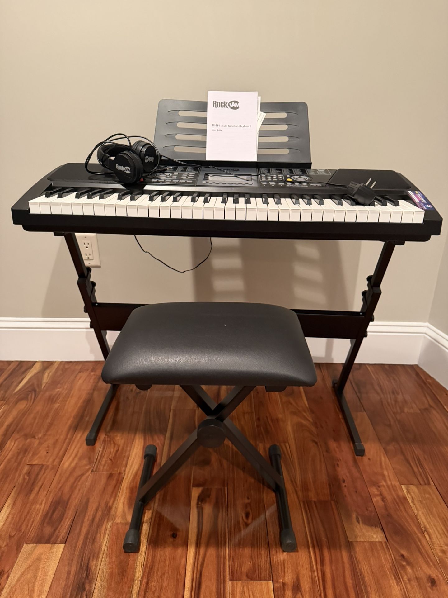 ROCK JAM RJ-561 Digital Piano – $100 (Practically New!)