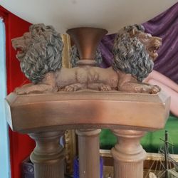 Torche Lamp With 3 Lions