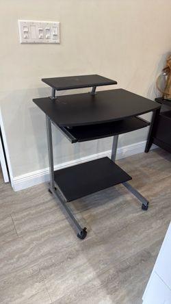 Small desk