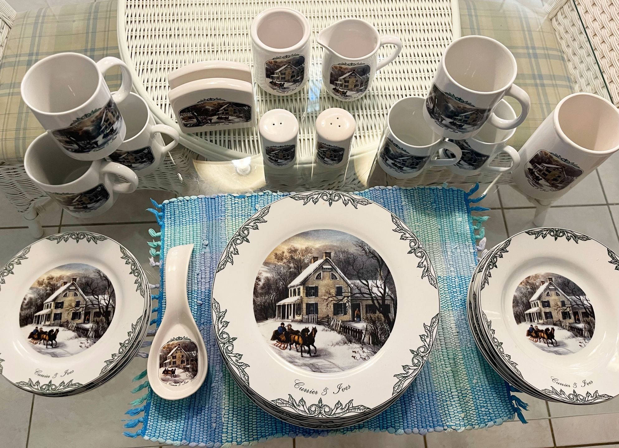 Vintage Currier & Ives 31 Pc China Collection