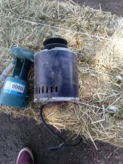 Swamp cooler and pump