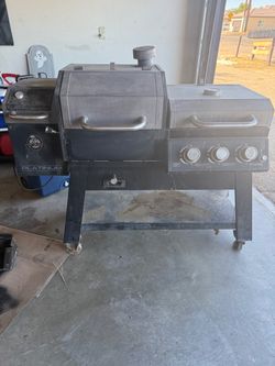 Pit Boss Platinum Combo Grill Smoker $350 obo