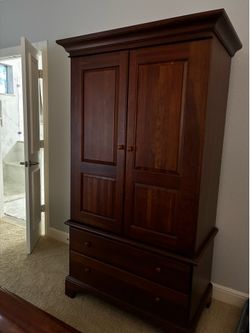Solid Wood TV Cabinet / Entertainment Armoire – Excellent Condition
