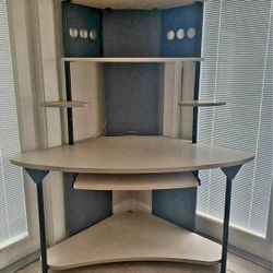 CORNER DESK.  ASAP