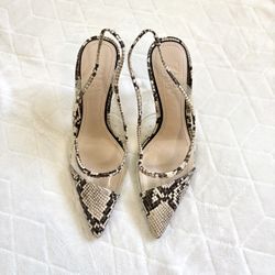Zara Women Snakeskin High Heel Size 35