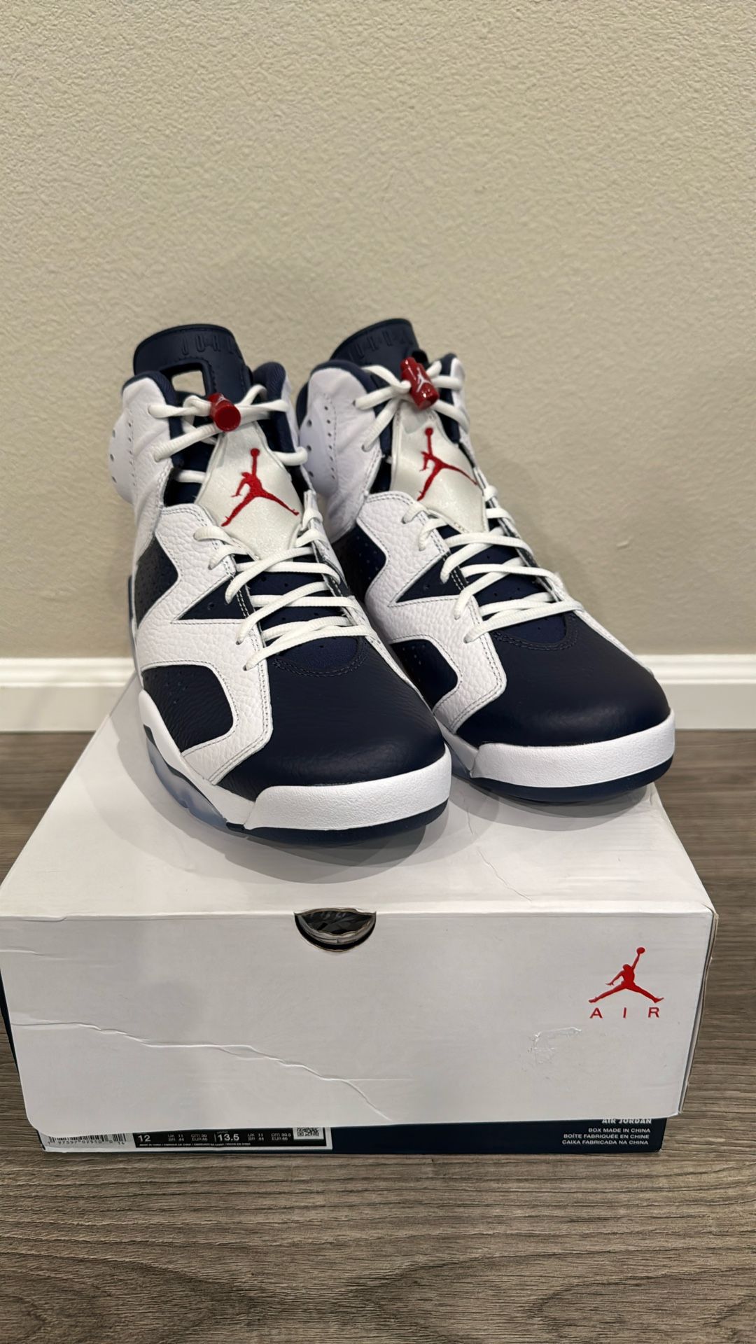 Brand New DS Jordan Olympic 6 Men’s Size 12