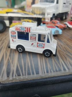 Hotwheels vintage 1983 Hot Wheels Good Humor Ice Cream Truck