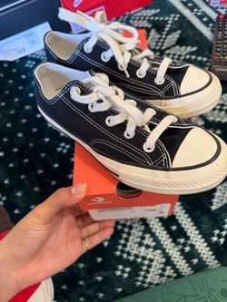 Kids converse