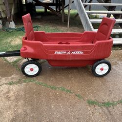 RED RADIO FLYER WAGON