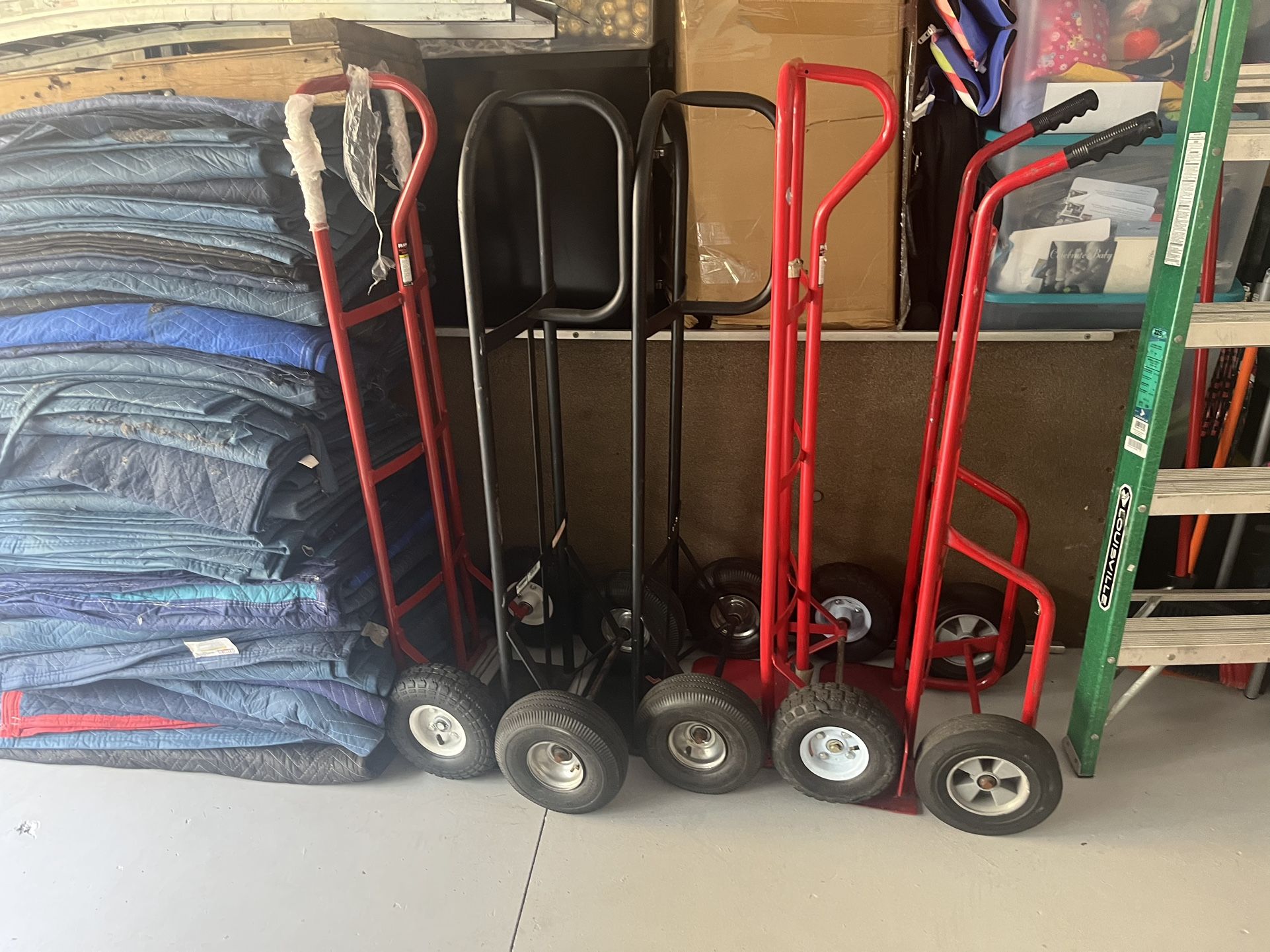 4 Moving Handtruck