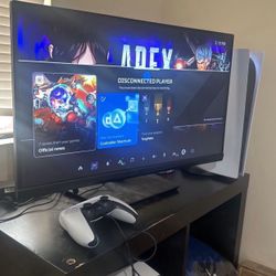 Standard PS5 Barely Used (With Monitor)