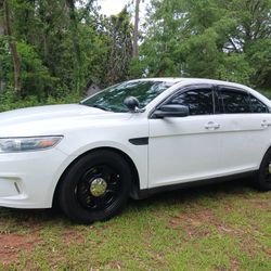 2016 Ford Taurus