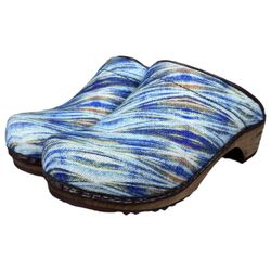 Sanita Women’s Blue Watercolor Fabric Style Clogs Size EU 37, US 6