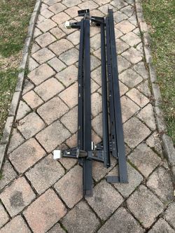 Queen/Full Metal Bed frame